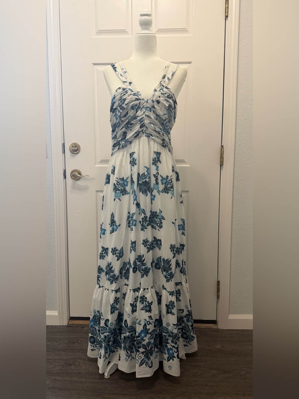 💥WHBM Maxi Dress💥